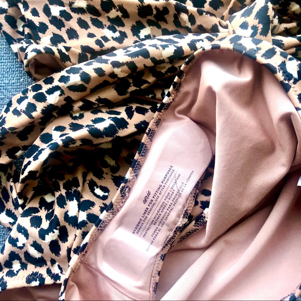 🆕 Aerie leopard wrap one piece swimsuit 🐆 - Picture 7 of 8